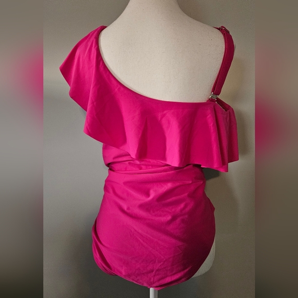 New Ruffle Ruched Convertable Strap Swimsuit Plus Size 24W - Picture 3 of 10